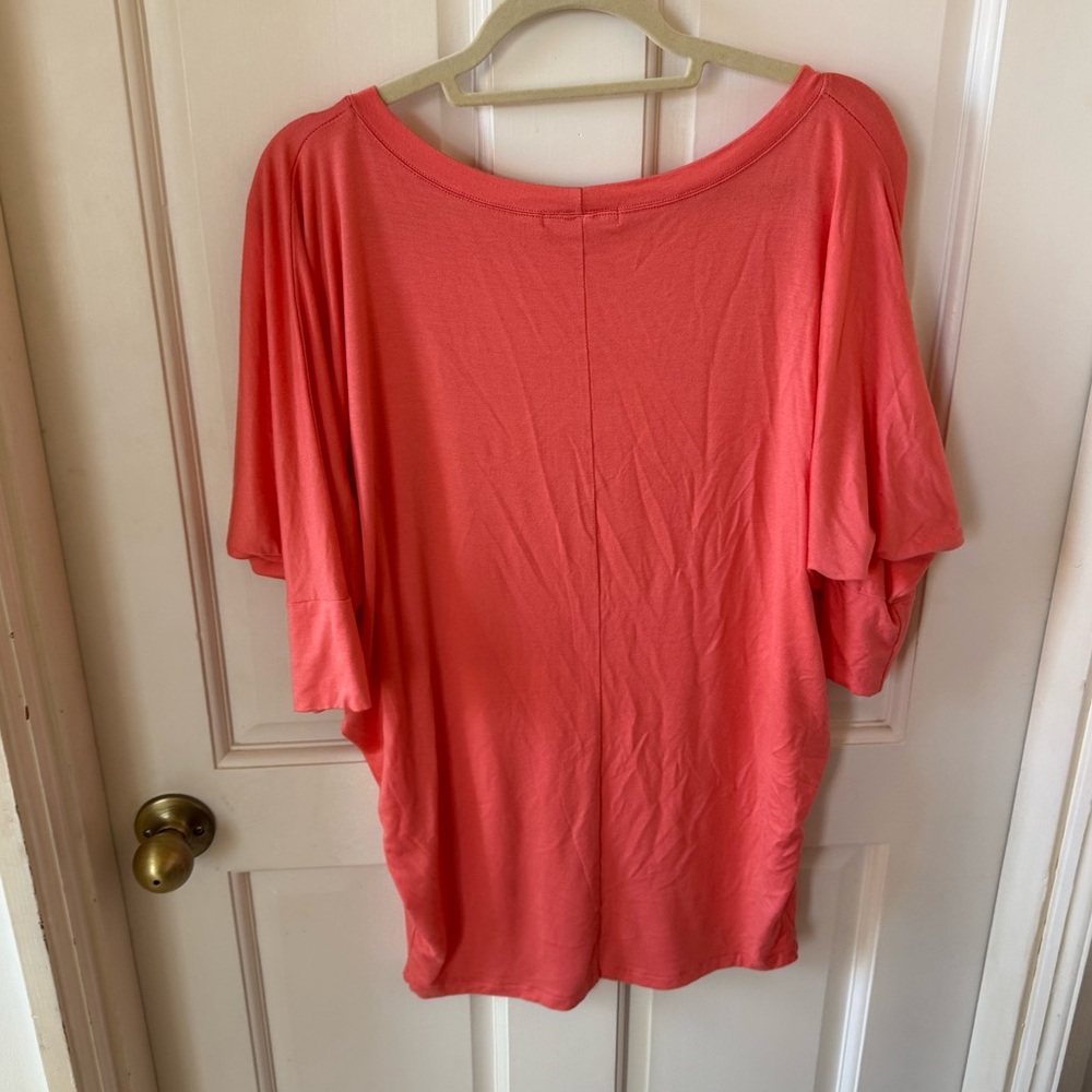 Perfect Off-the-Shoulder Top - Picture 3 of 5